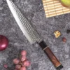 Couteau de chef Sayuto Desert Damas martelé 21cm
