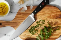 Couteau de Chef Wüsthof Classic forgé 20cm + bloc 6 pièces offert