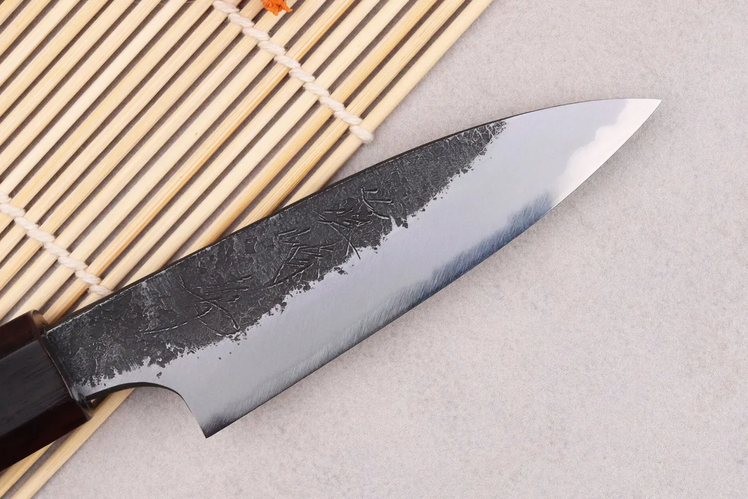 Couteau d'office 9cm japonais artisanal Naoki Mazaki WS2 Black Nashiji