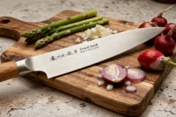 Couteau d'office 13,5cm japonais Satake Cutlery Pakkawood