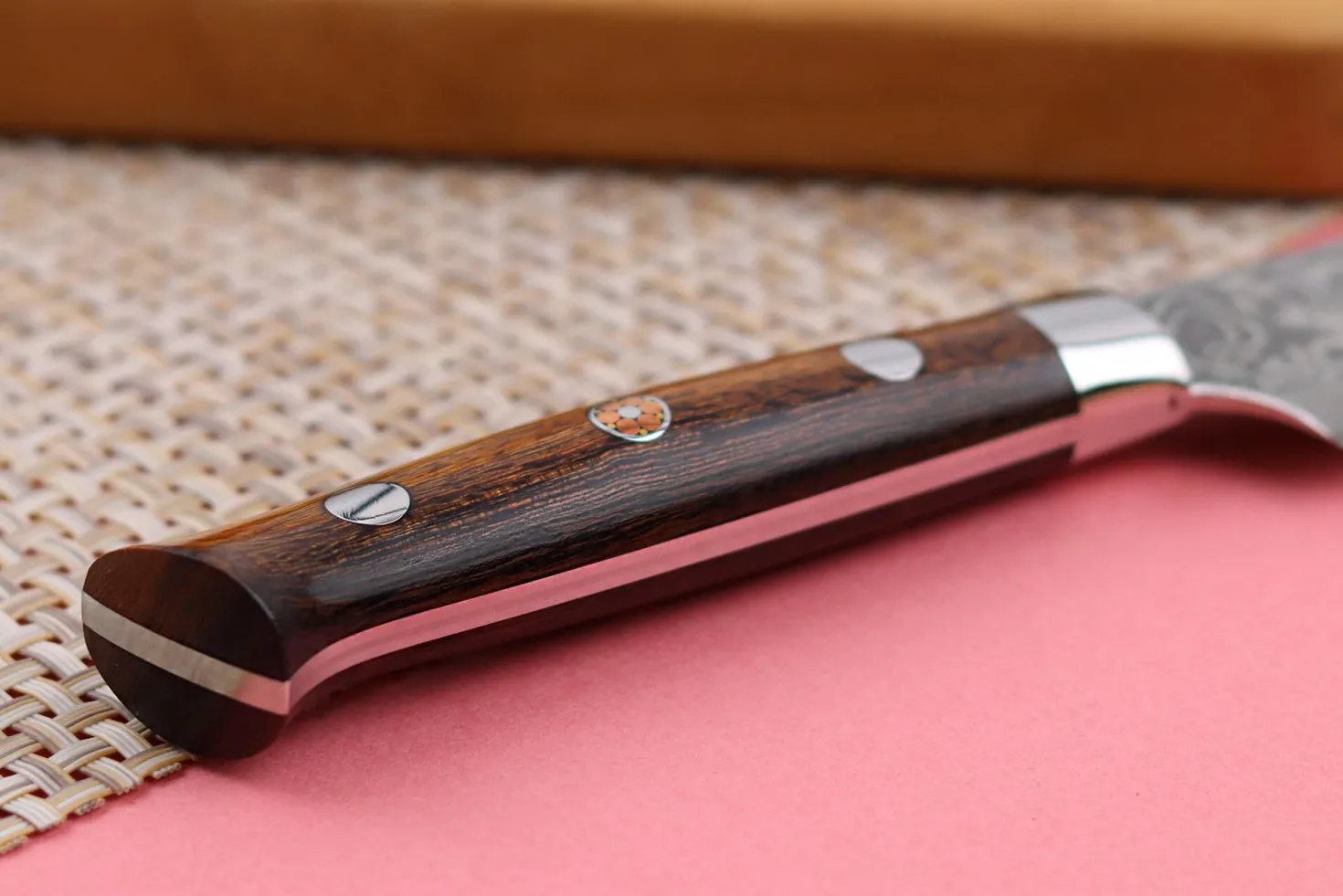 Couteau d'office japonais Takeshi Saji R2 Damas Mosaïque 8cm