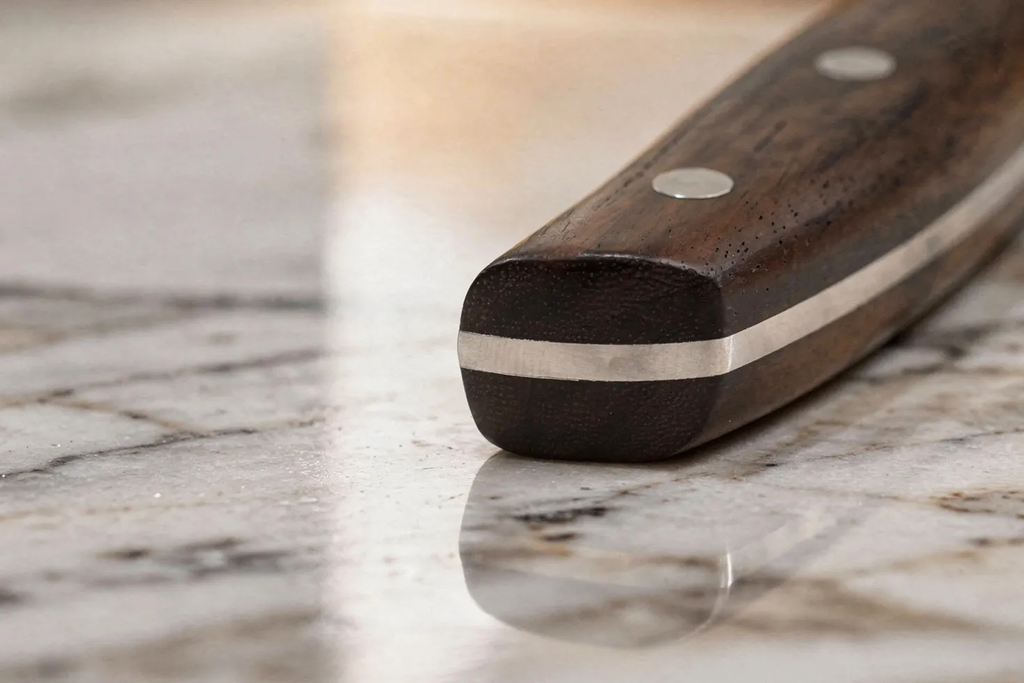 Couteau à désosser 16cm Guillaume Leonard Cuistot en acier inoxydable et bois de santal rouge