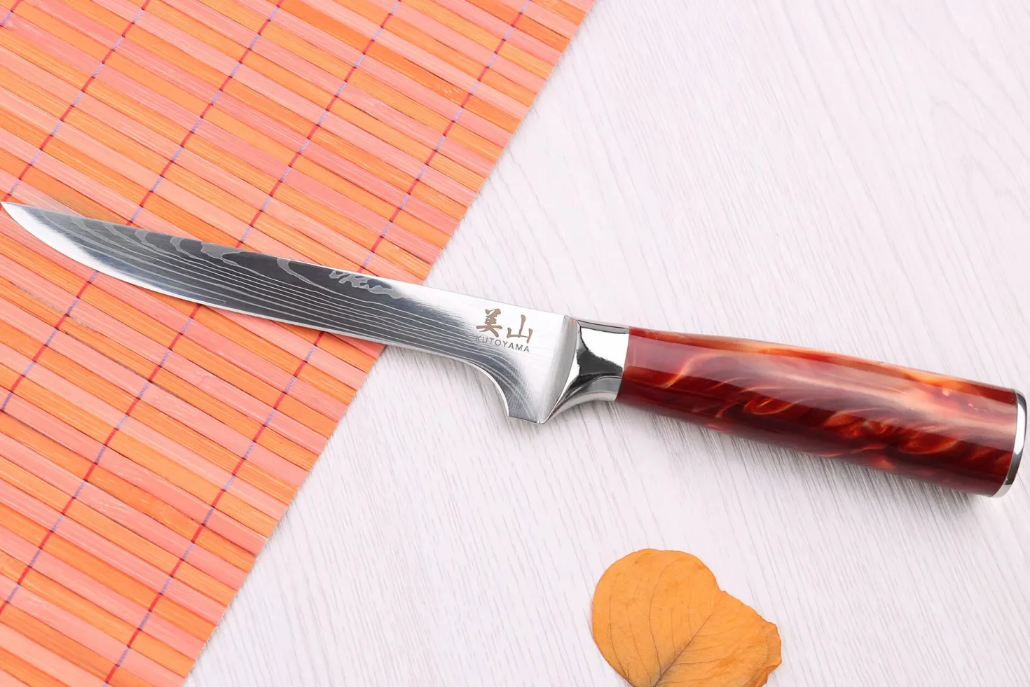 Couteau à désosser 15cm Kutoyama Red Flame