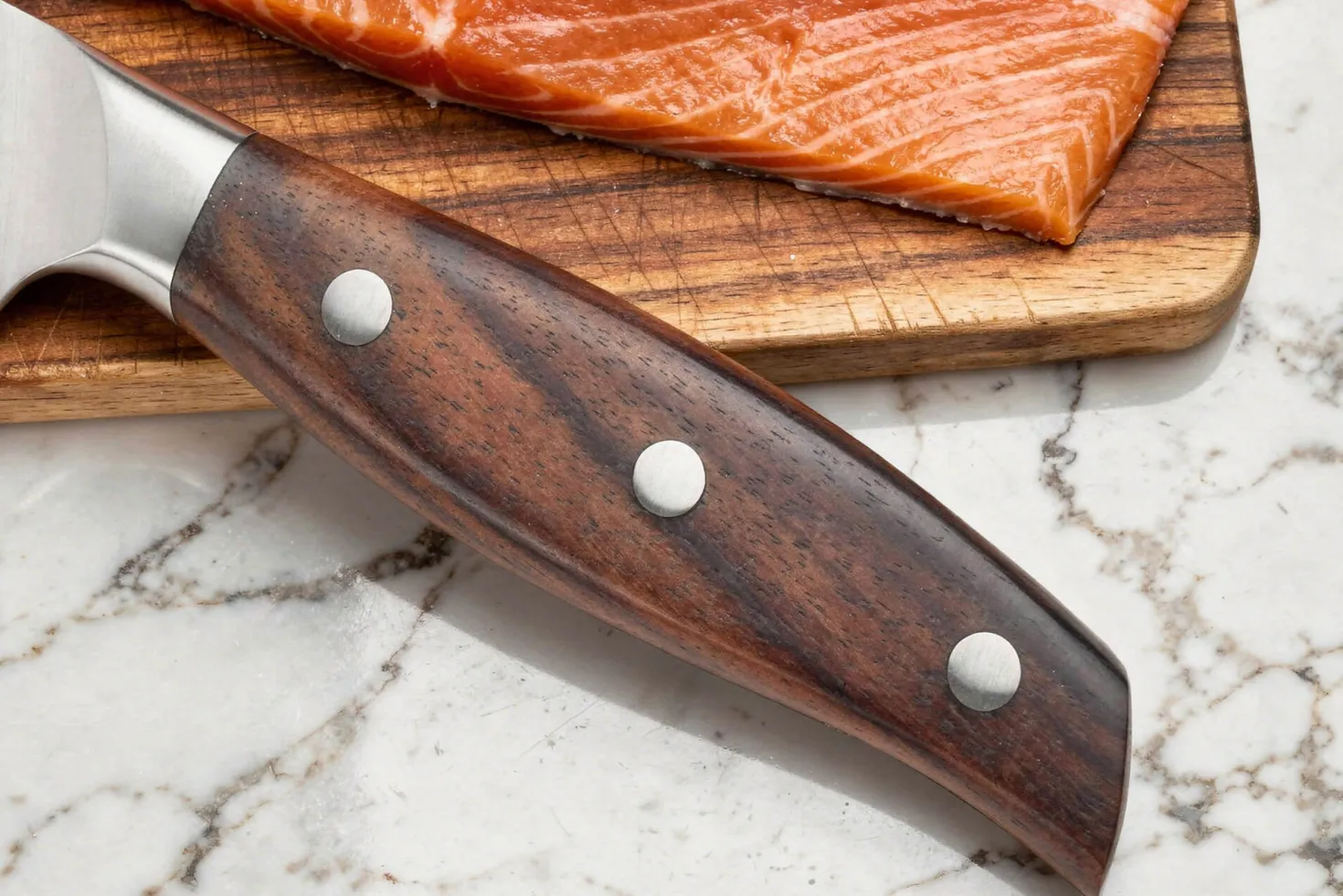 Couteau filet de sole 18cm Guillaume Leonard Cuistot en acier inoxydable et bois de santal rouge