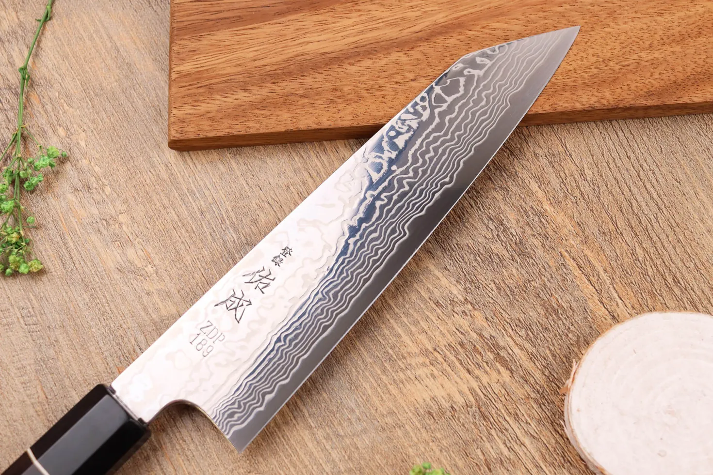 Couteau kiritsuke 21cm japonais artisanal Sukenari ZDP-189 damas manche en ébène