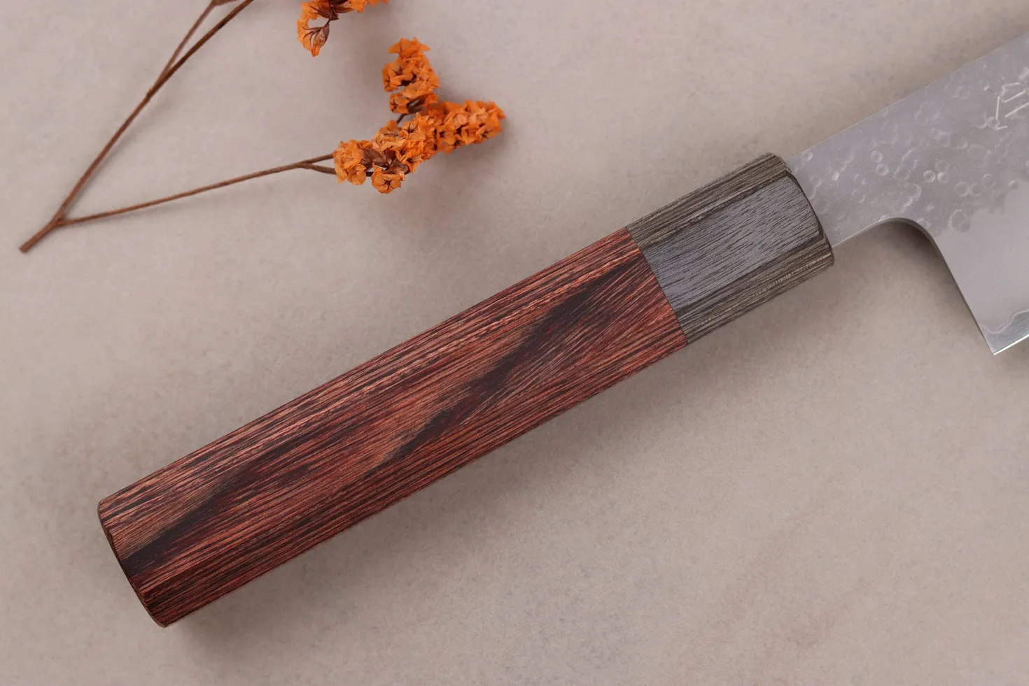Couteau kiritsuke 20cm japonais artisanal Hado Shiosai VG10 manche bois de pakka
