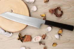 Couteau kiritsuke japonais artisanal Kagekiyo Suri Urushi 21cm