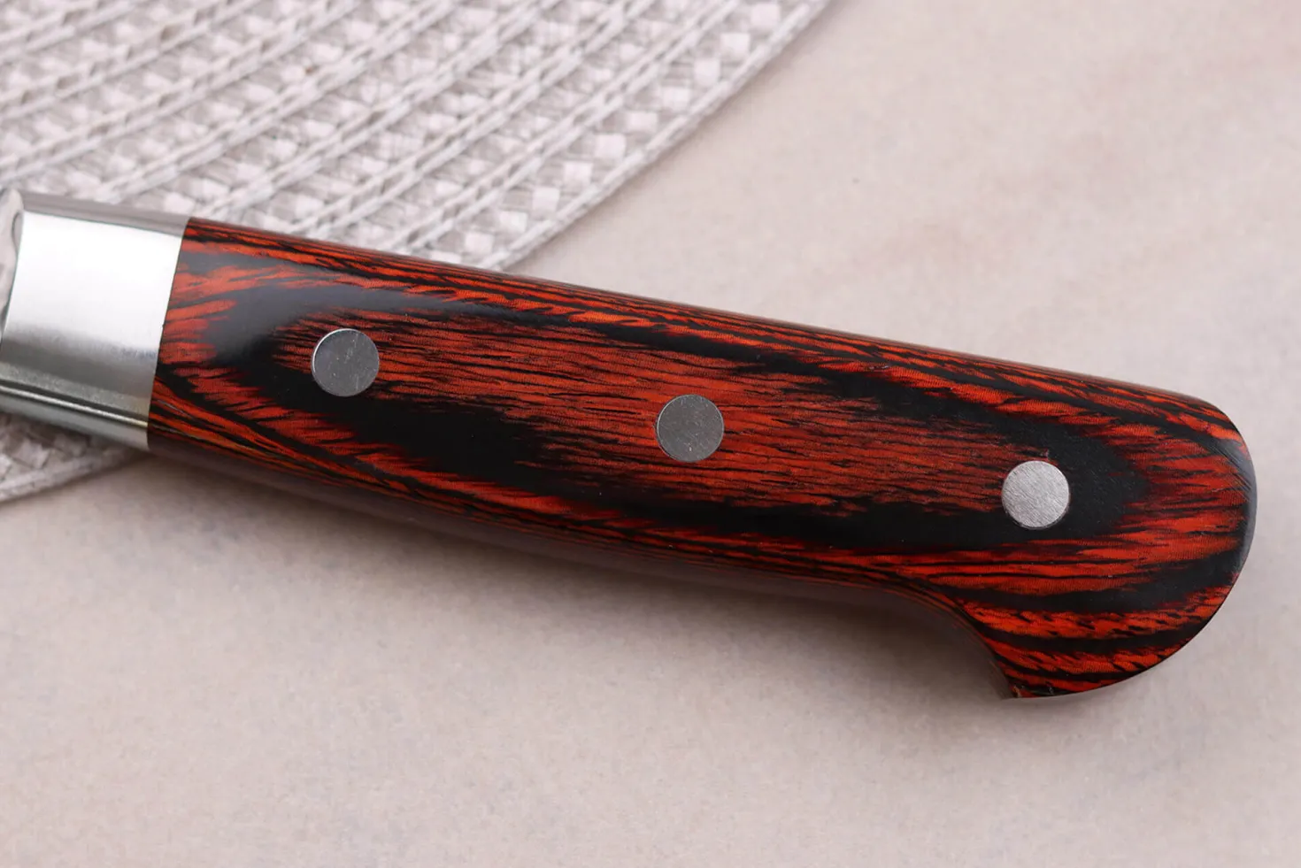 Couteau kiritsuke japonais 19cm Sakai Takayuki Damascus Western 33 couches