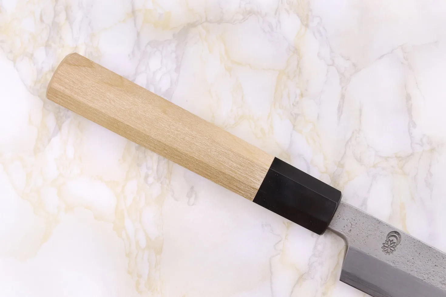 Couteau kiritsuke yanagiba 27cm japonais artisanal Sakai Kikumori Kikuzuki Rin