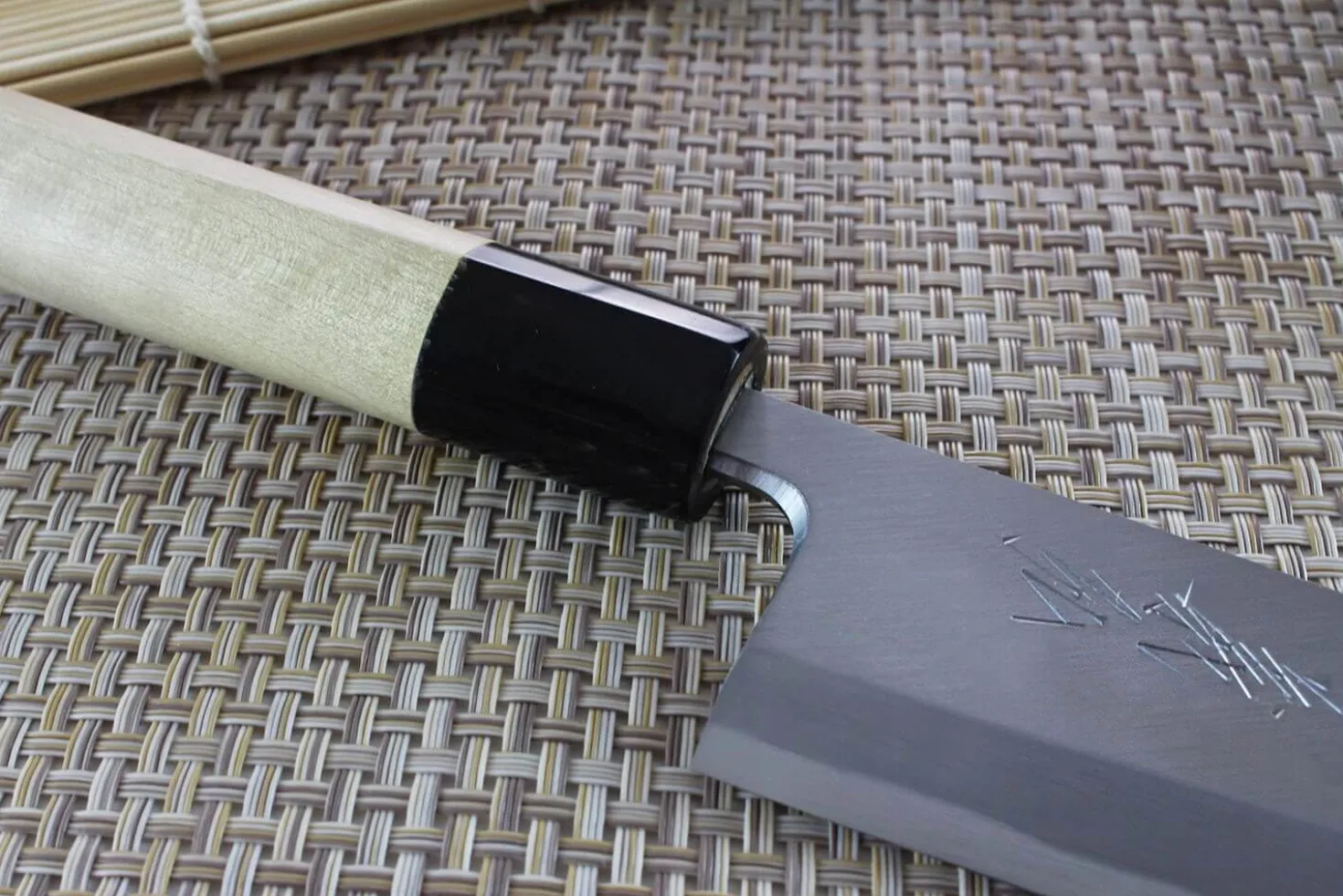 Couteau mioroshi japonais artisanal Yoshihiro Jyosaku White 2 steel 18cm