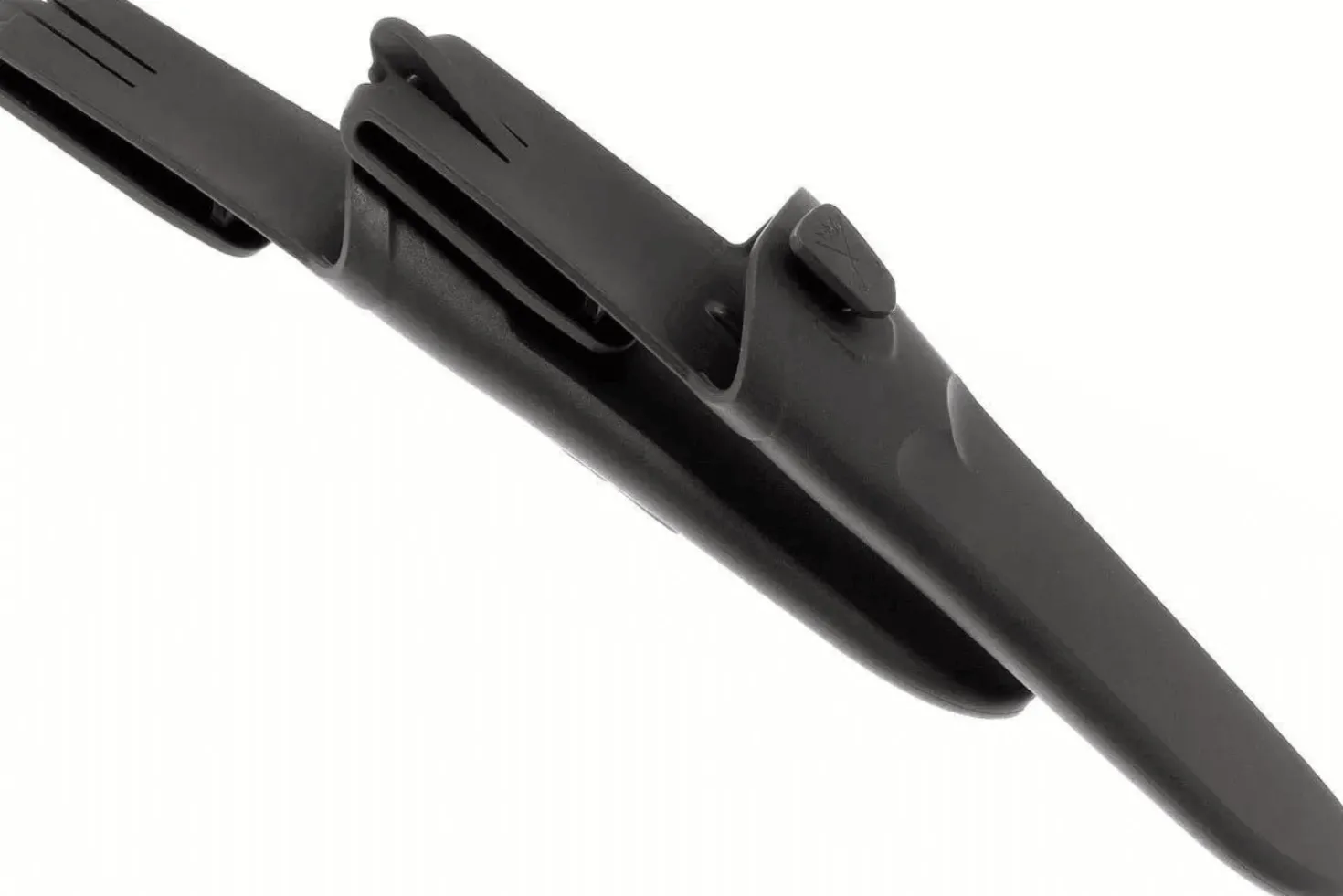 Couteau Mora Basic 511 12147 lame carbone 9,1cm manche polypropylène rouge + étui