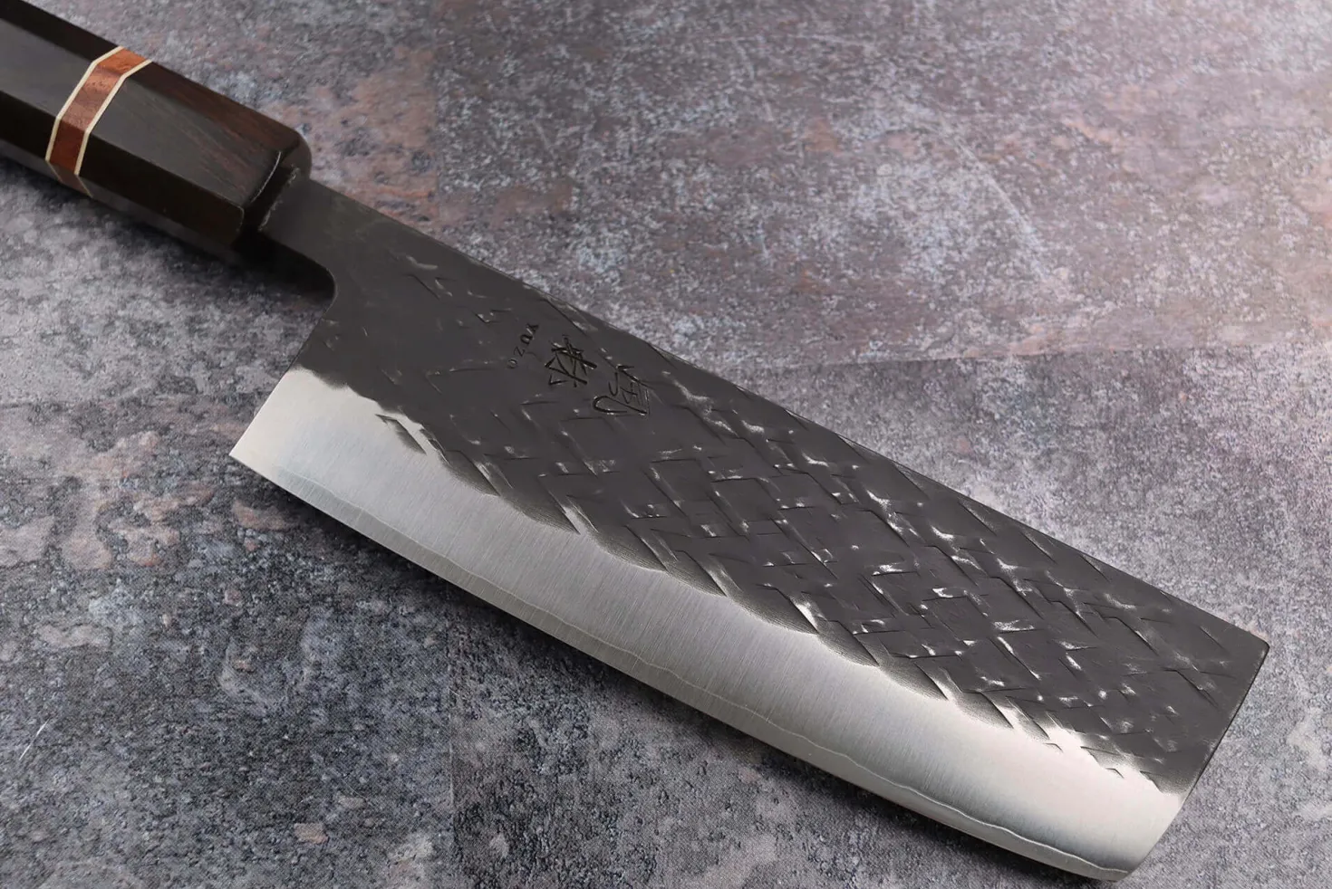 Couteau nakiri 16,5cm japonais artisanal Yuzo Black SLD ébène et cognassier