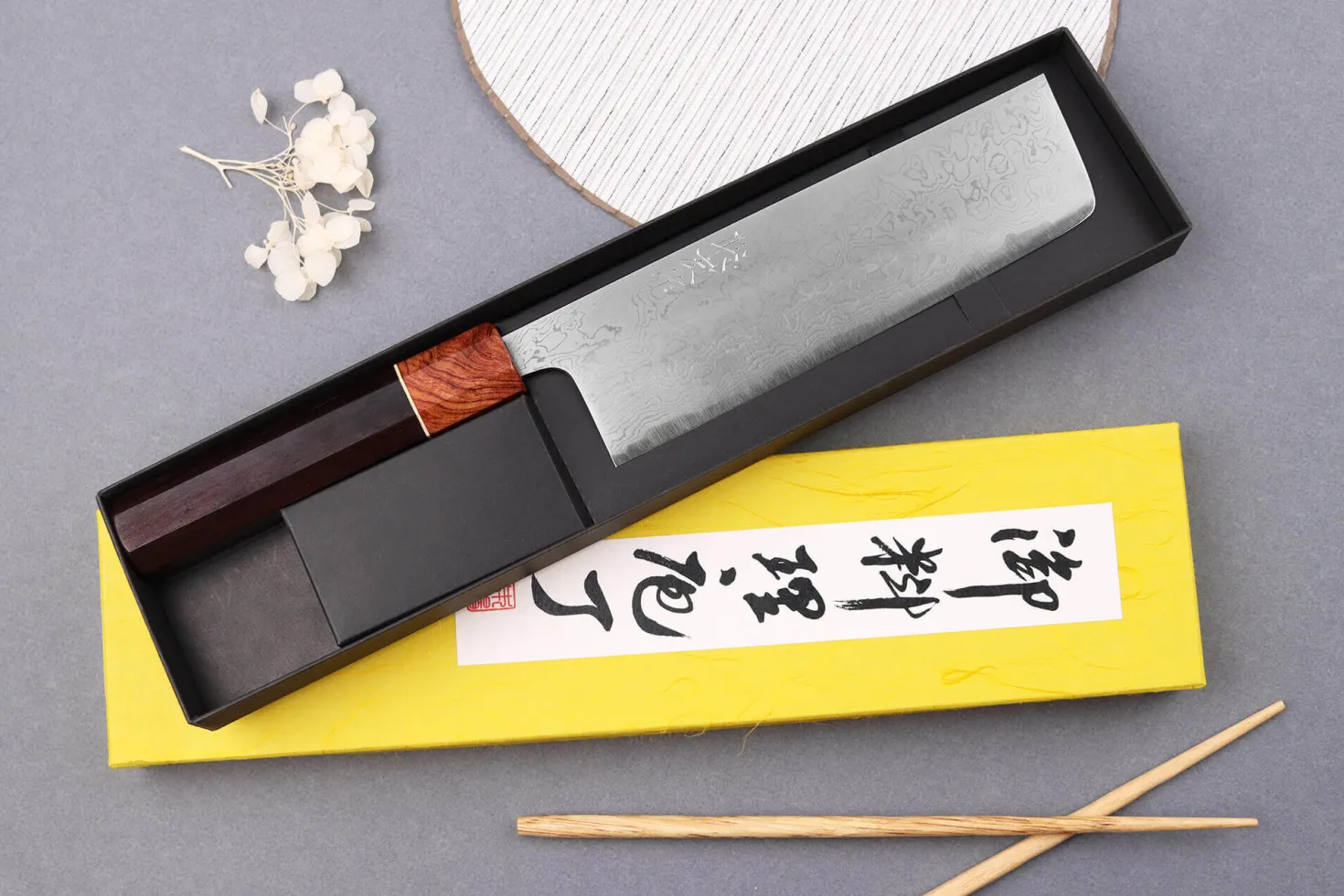 Couteau nakiri 16,5cm japonais artisanal Toshihiro Wakui Aogami 2 damas laminé