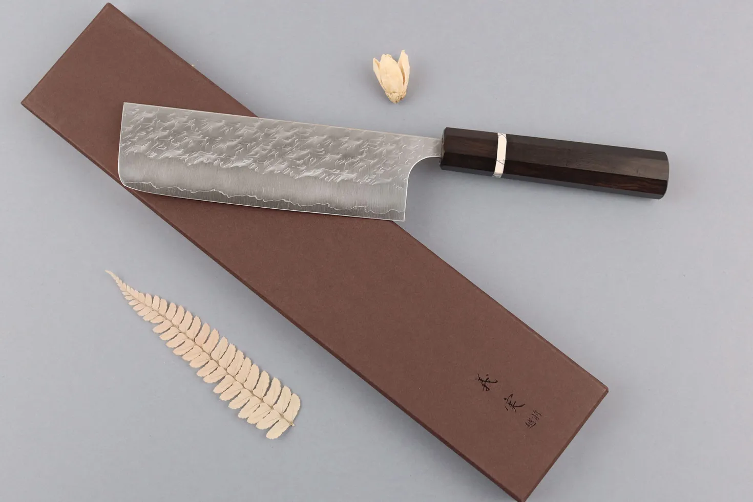 Couteau nakiri 16,5cm japonais artisanal Yoshimi Kato Hyo SG2