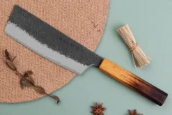 Couteau nakiri japonais artisanal Sakai Takayuki Homura Guren 18cm