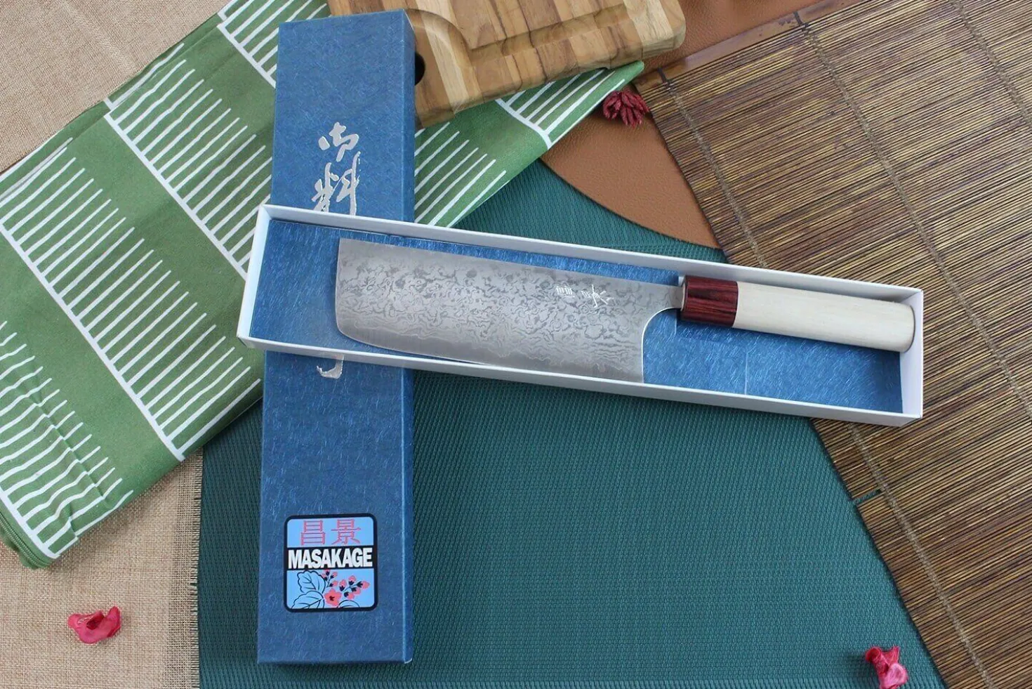 Couteau nakiri japonais artisanal Masakage Kiri 16.5cm damas 49 couches