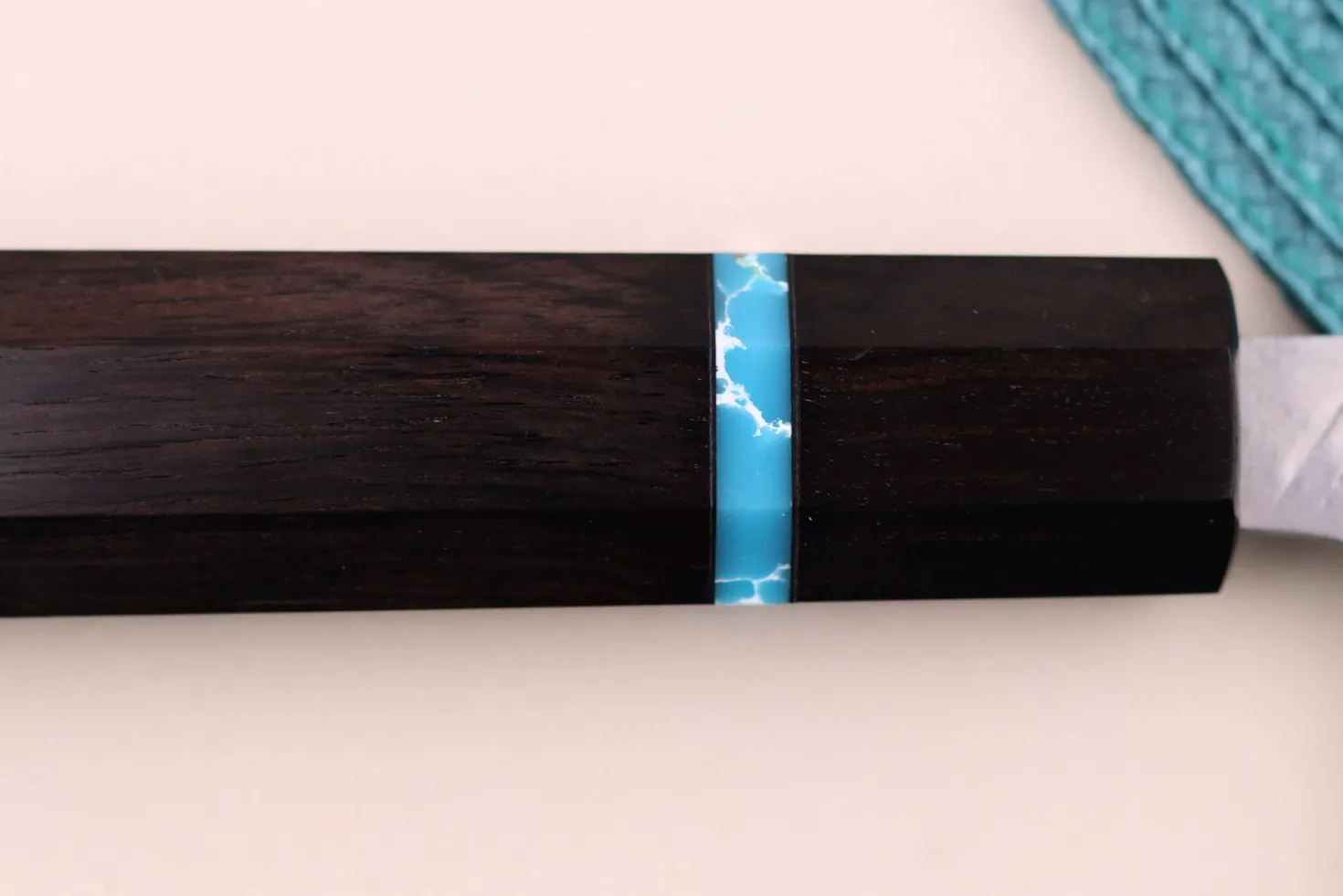 Couteau nakiri japonais artisanal Yu Kurosaki Fujin 16,5cm SG2 turquoise