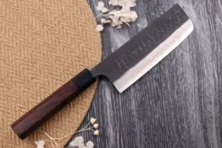 Couteau nakiri japonais artisanal Nao Yamamoto Damas AS brut de forge 16,5cm