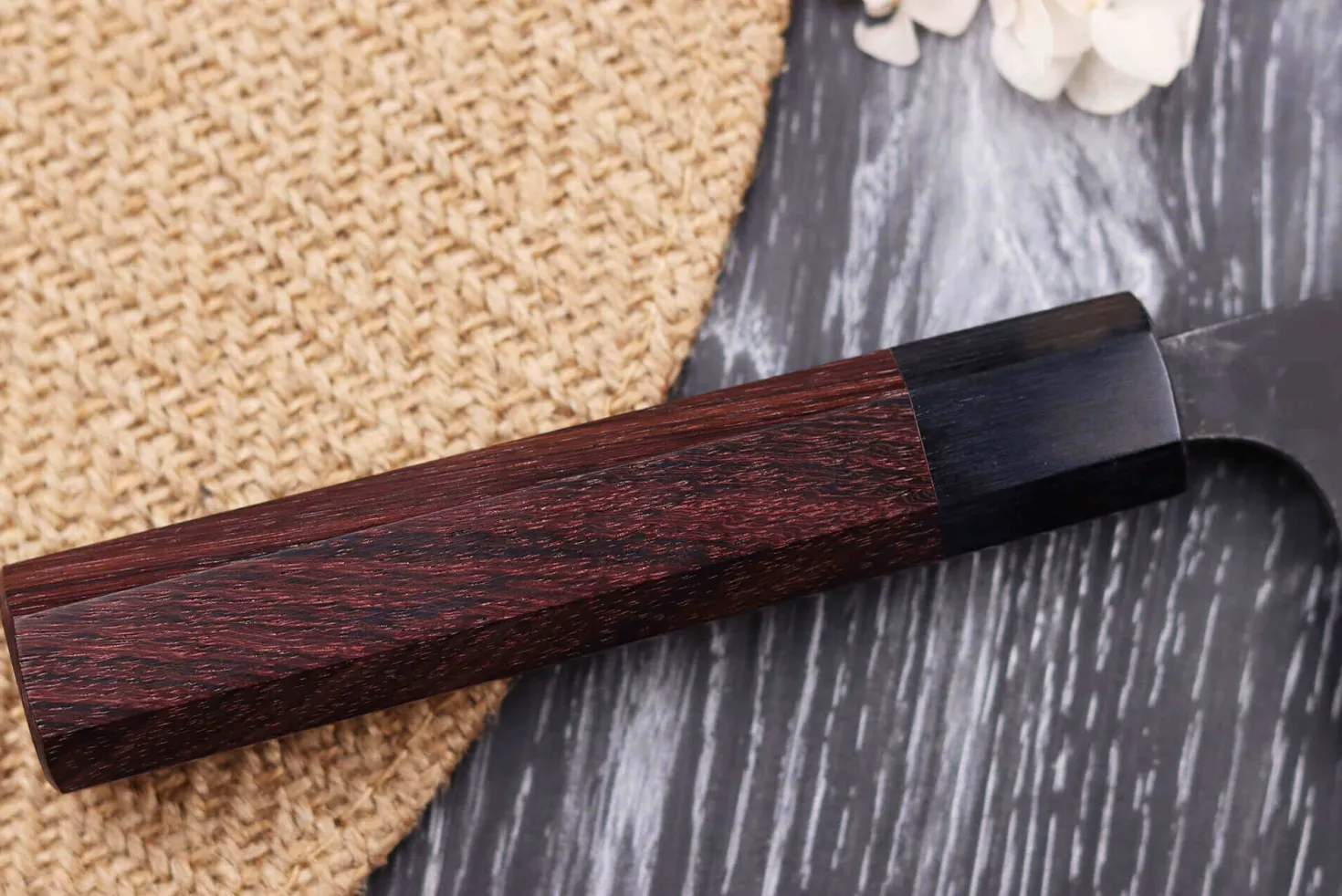 Couteau nakiri japonais artisanal Nao Yamamoto Damas AS brut de forge 16,5cm