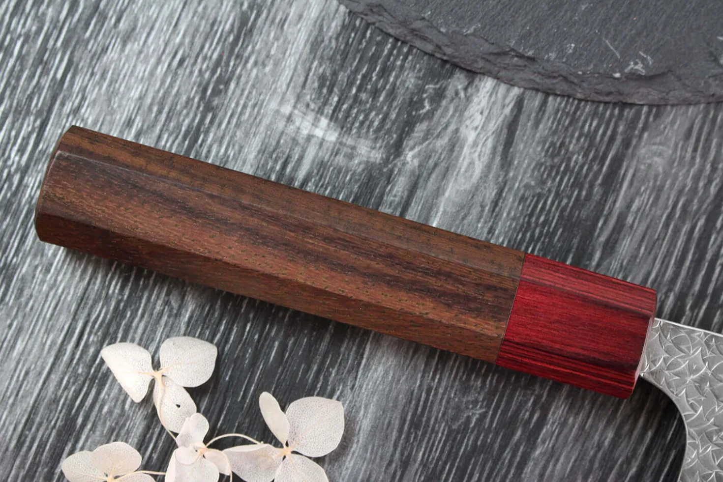 Couteau nakiri japonais artisanal Yoshimi Kato Minamo SG2 Tsuchime 16cm