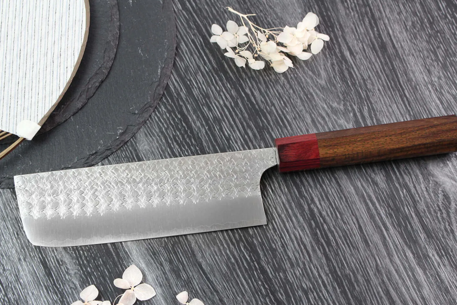 Couteau nakiri japonais artisanal Yoshimi Kato Minamo SG2 Tsuchime 16cm