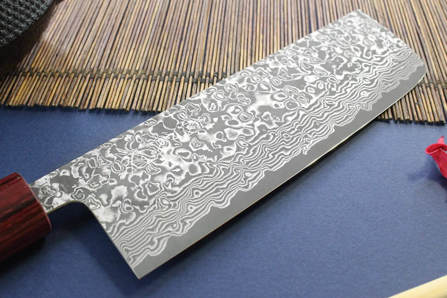Couteau nakiri japonais artisanal Yoshimi Kato 16,5cm VG10 Nickel Damascus cerisier