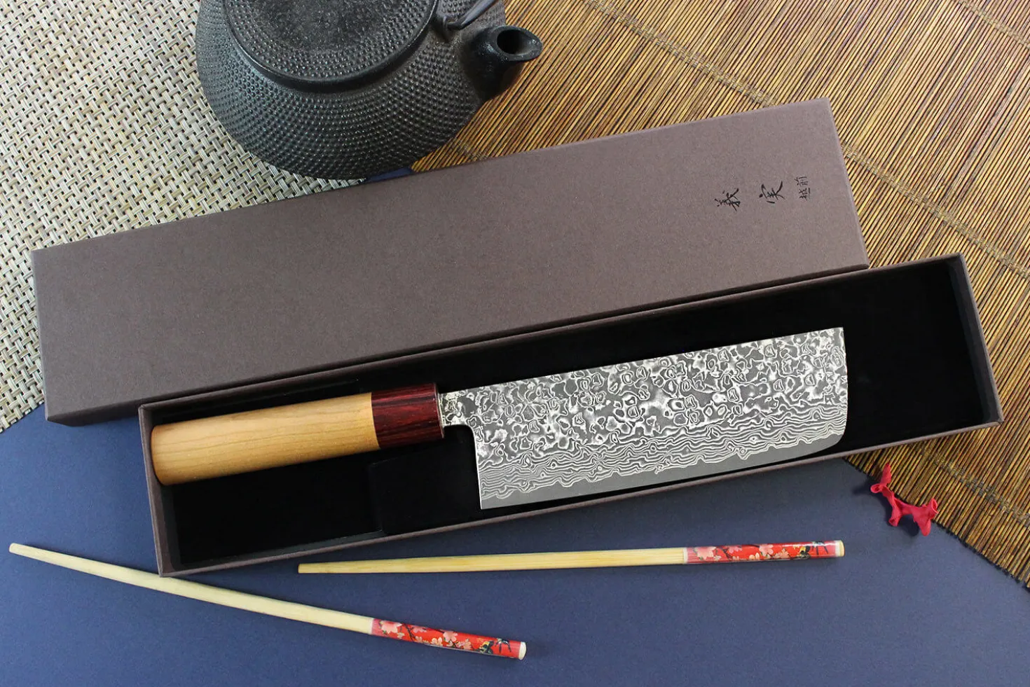 Couteau nakiri japonais artisanal Yoshimi Kato 16,5cm VG10 Nickel Damascus cerisier