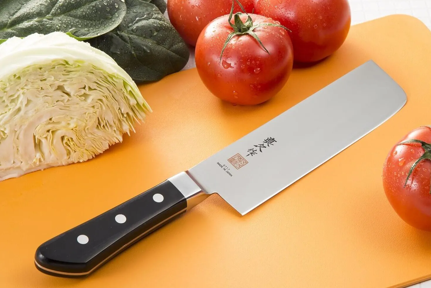Couteau nakiri japonais MAC Professional 17cm