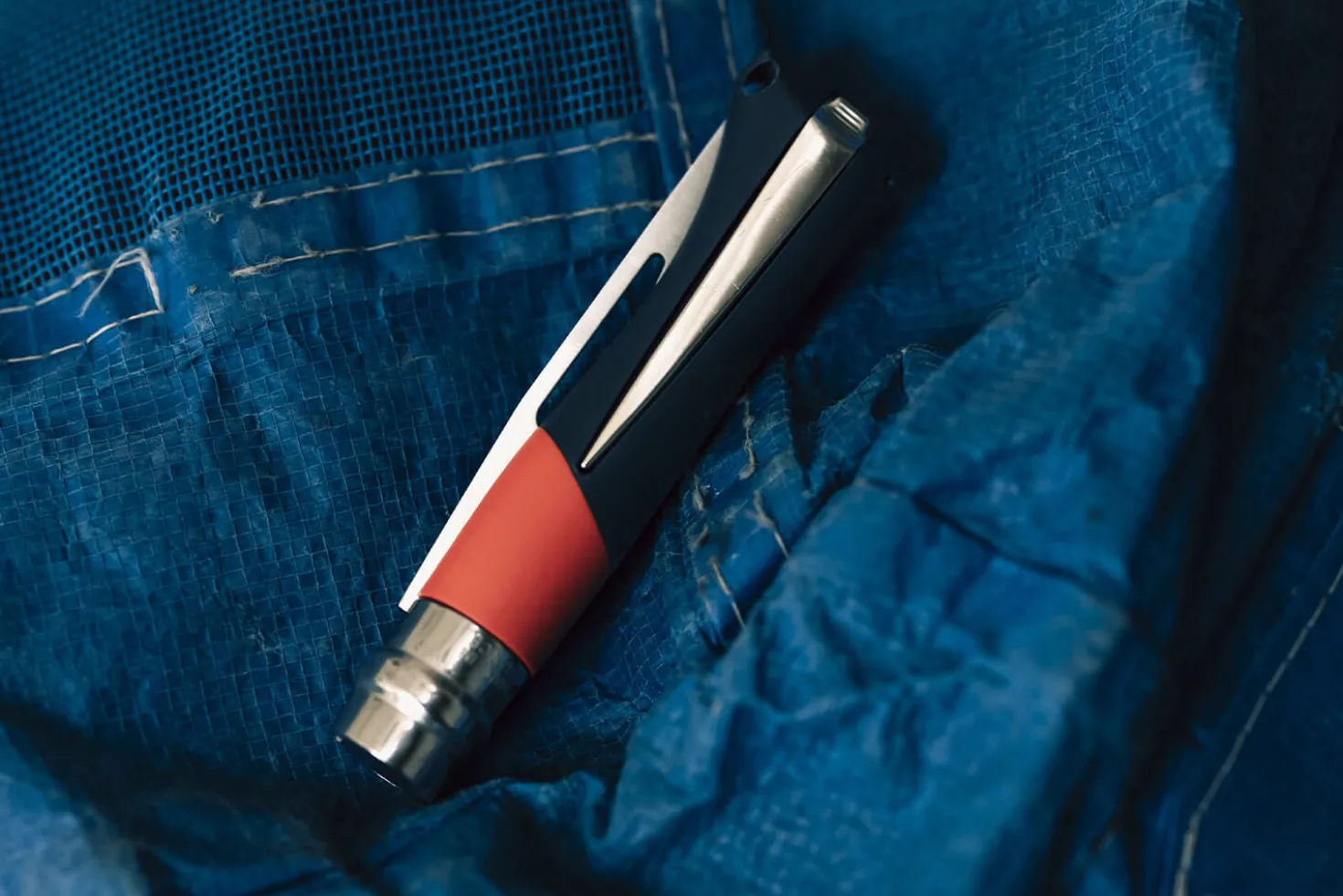Couteau Opinel N°09 Océan rouge