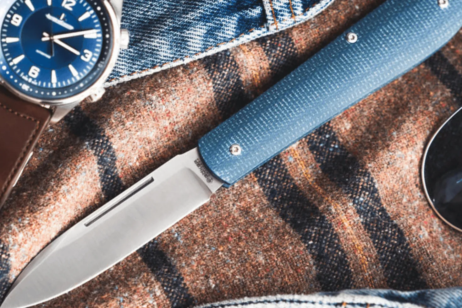 Couteau pliant Böker Coffin Denim 112944 manche en micarta bleu 10,7cm