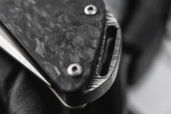 Couteau pliant Böker Sherman EDC 110665 manche en carbone noir 10,3cm