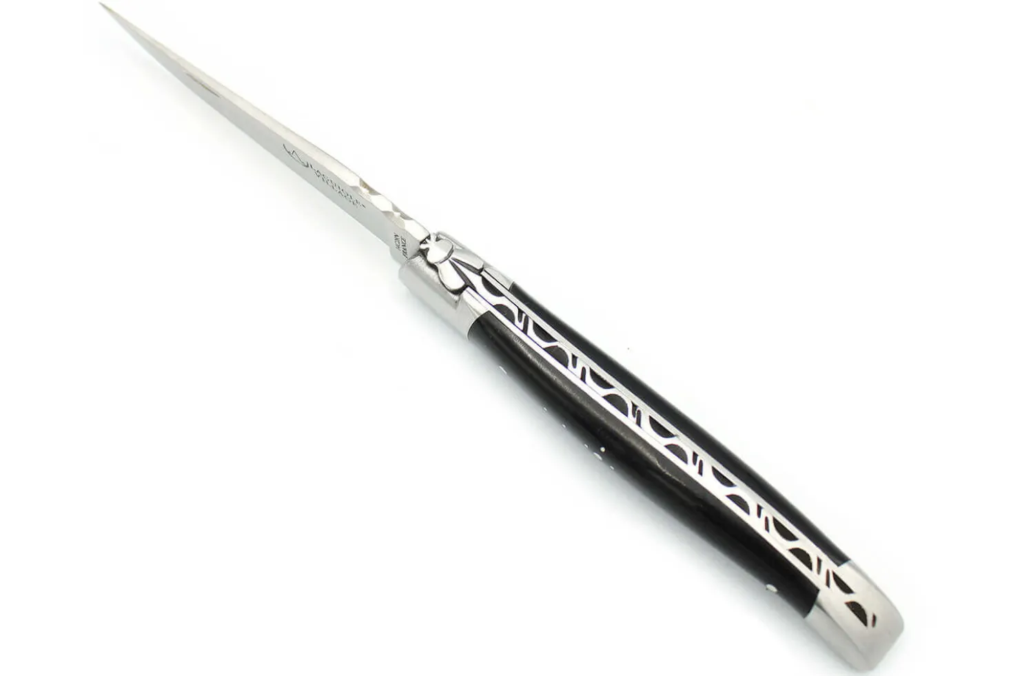 Couteau pliant Laguiole Village manche en corne 12cm avec mitre