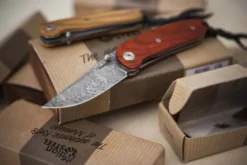 Couteau pliant LionSteel Mini acier damas manche bois de santos 8cm