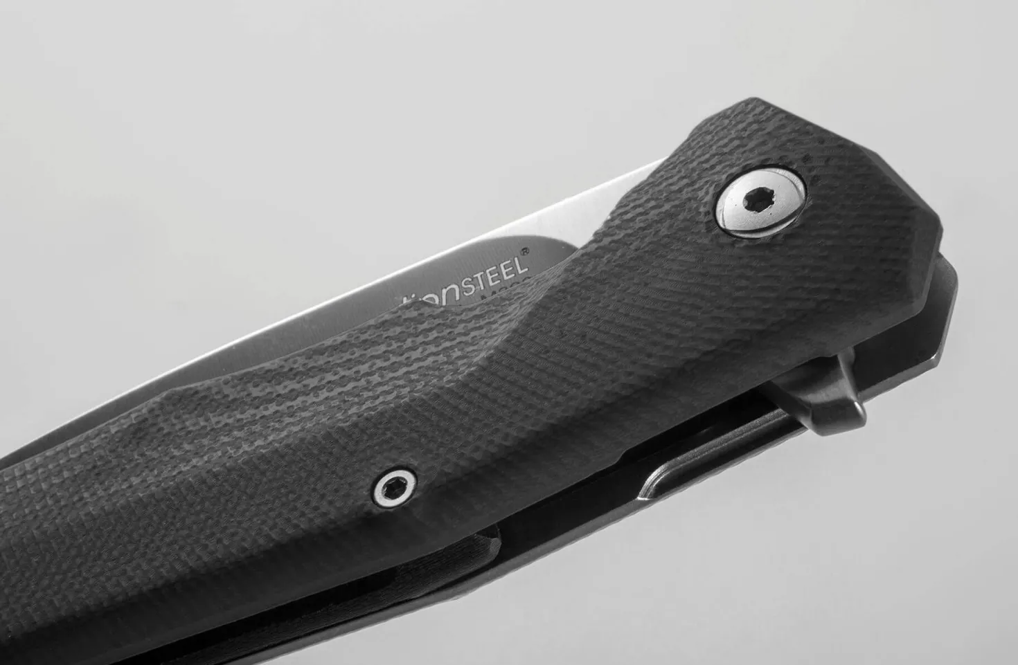 Couteau pliant LionSteel Tre manche G10 / titanium 10cm