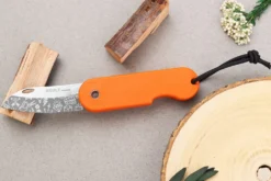 Couteau pliant Skult français éco-responsable Le Tatoué manche orange 10cm