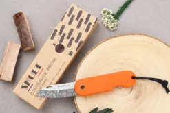 Couteau pliant Skult français éco-responsable Le Tatoué manche orange 10cm
