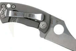 Couteau pliant Spyderco McBee C236TIP manche en titane gris argenté 5,7cm