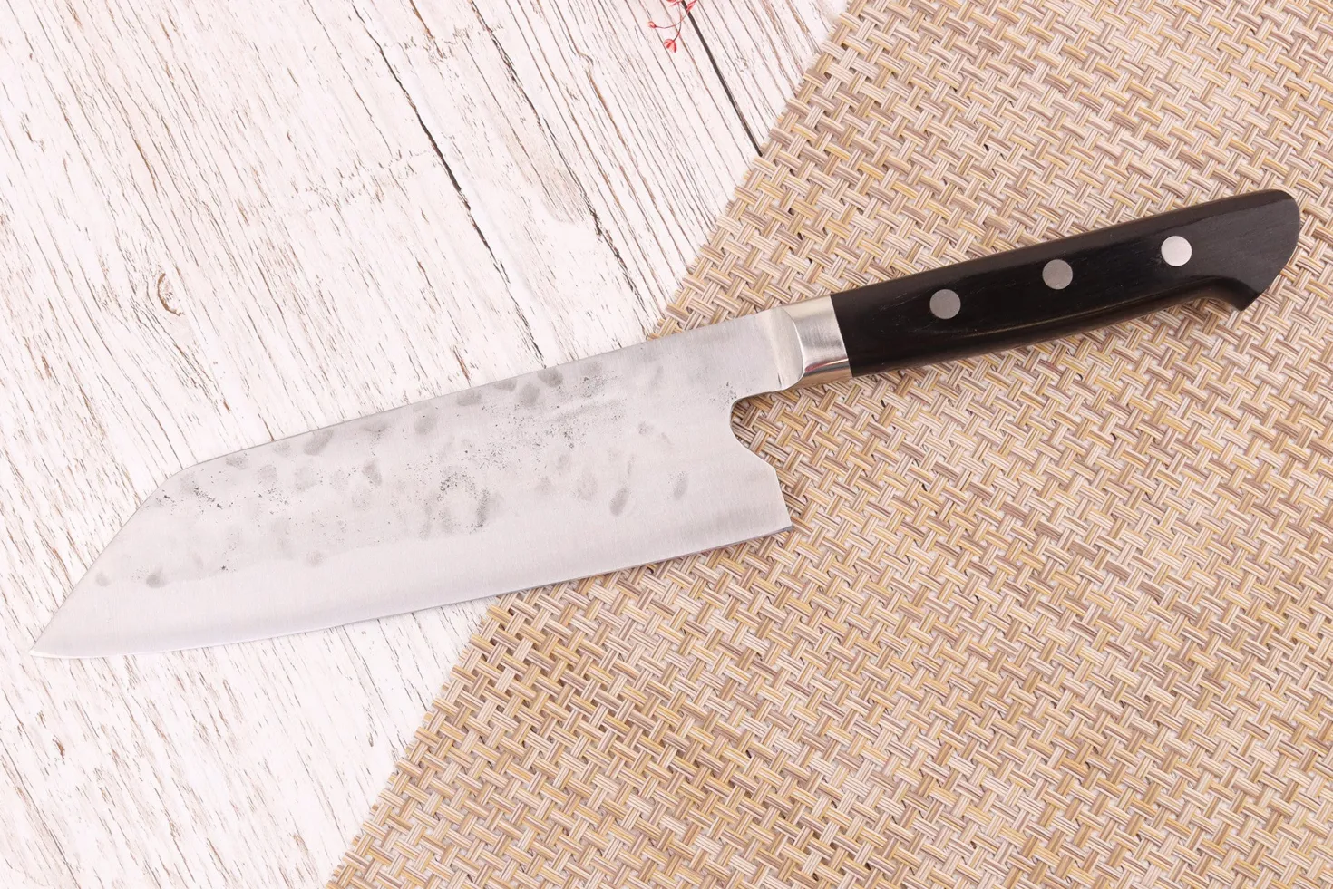 Couteau santoku 18cm artisanal japonais Fujiwara Maboroshi