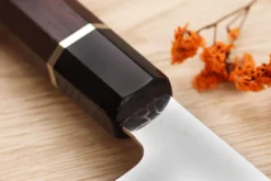 Couteau santoku 19,5cm japonais artisanal Sukenari SG2 damas