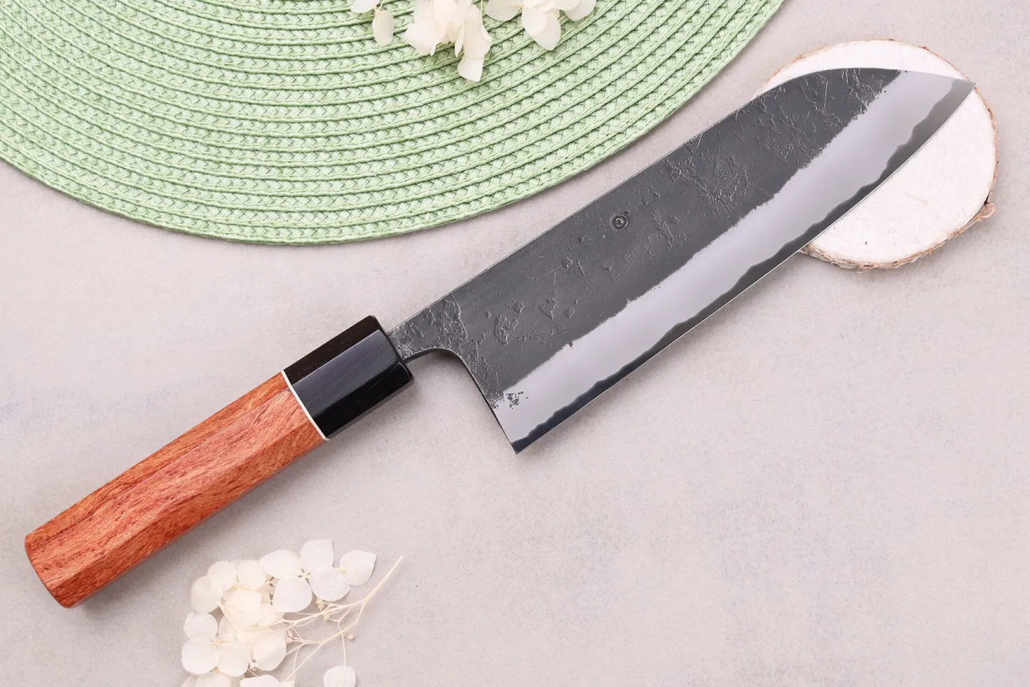 Couteau santoku 18cm japonais artisanal Masashi Yamamoto BS1 Black Nashiji