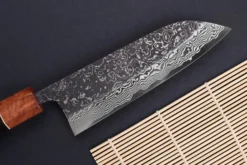 Couteau santoku 16,5cm japonais artisanal Masashi Yamamoto SLD Kuro damas