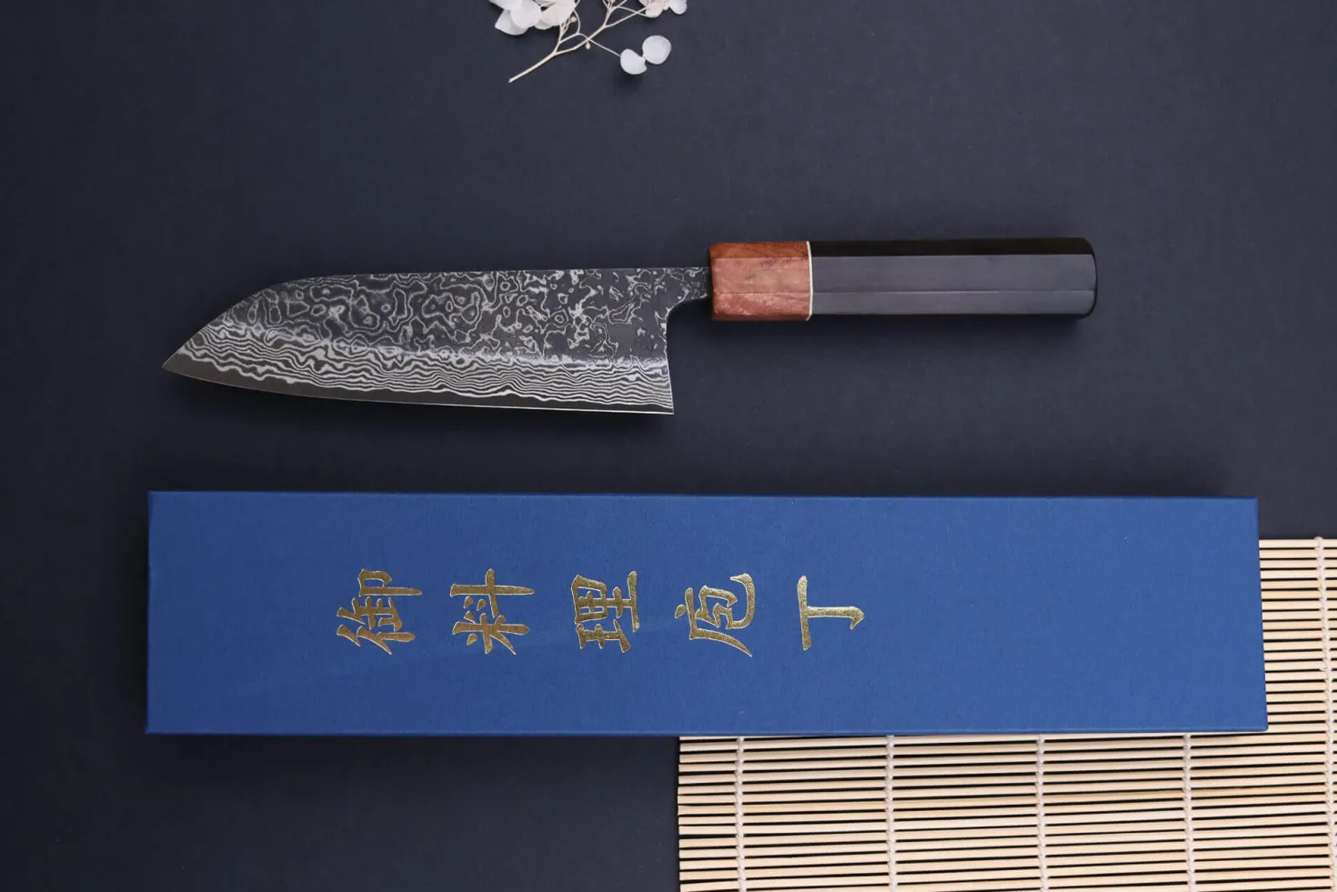 Couteau santoku 16,5cm japonais artisanal Masashi Yamamoto SLD Kuro damas