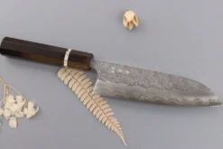 Couteau santoku 16,5cm japonais artisanal Yoshimi Kato Hyo SG2