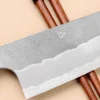Couteau santoku 18cm japonais artisanal Nigara Hamono Tsuchime AS manche en noyer