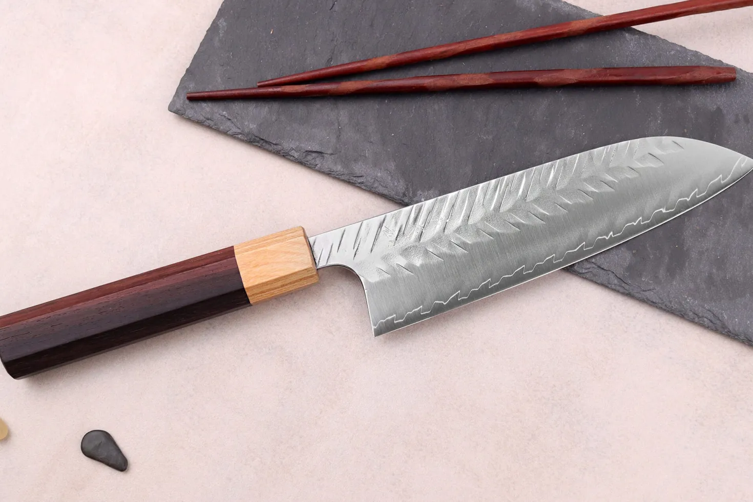 Couteau santoku 16,5cm japonais artisanal Yoshimi Kato SPG Strix V-Tsuchime