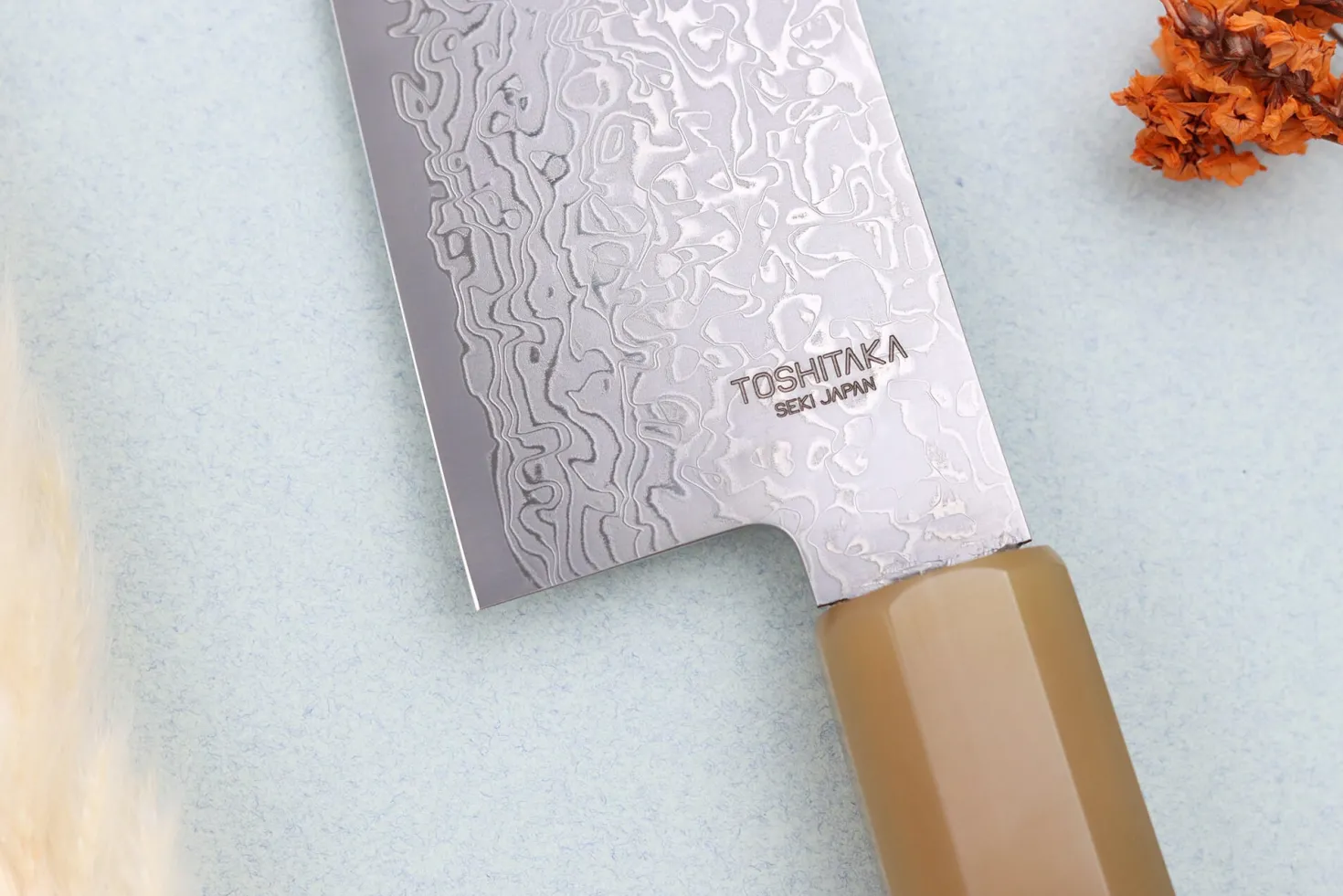 Couteau santoku 18cm japonais artisanal Toshitaka Suminagashi SG2 Damas