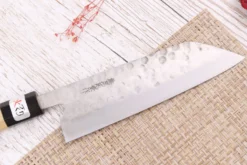 Couteau santoku 18cm japonais artisanal Fujiwara Maboroshi manche en magnolia