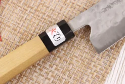 Couteau santoku 18cm japonais artisanal Fujiwara Maboroshi manche en magnolia
