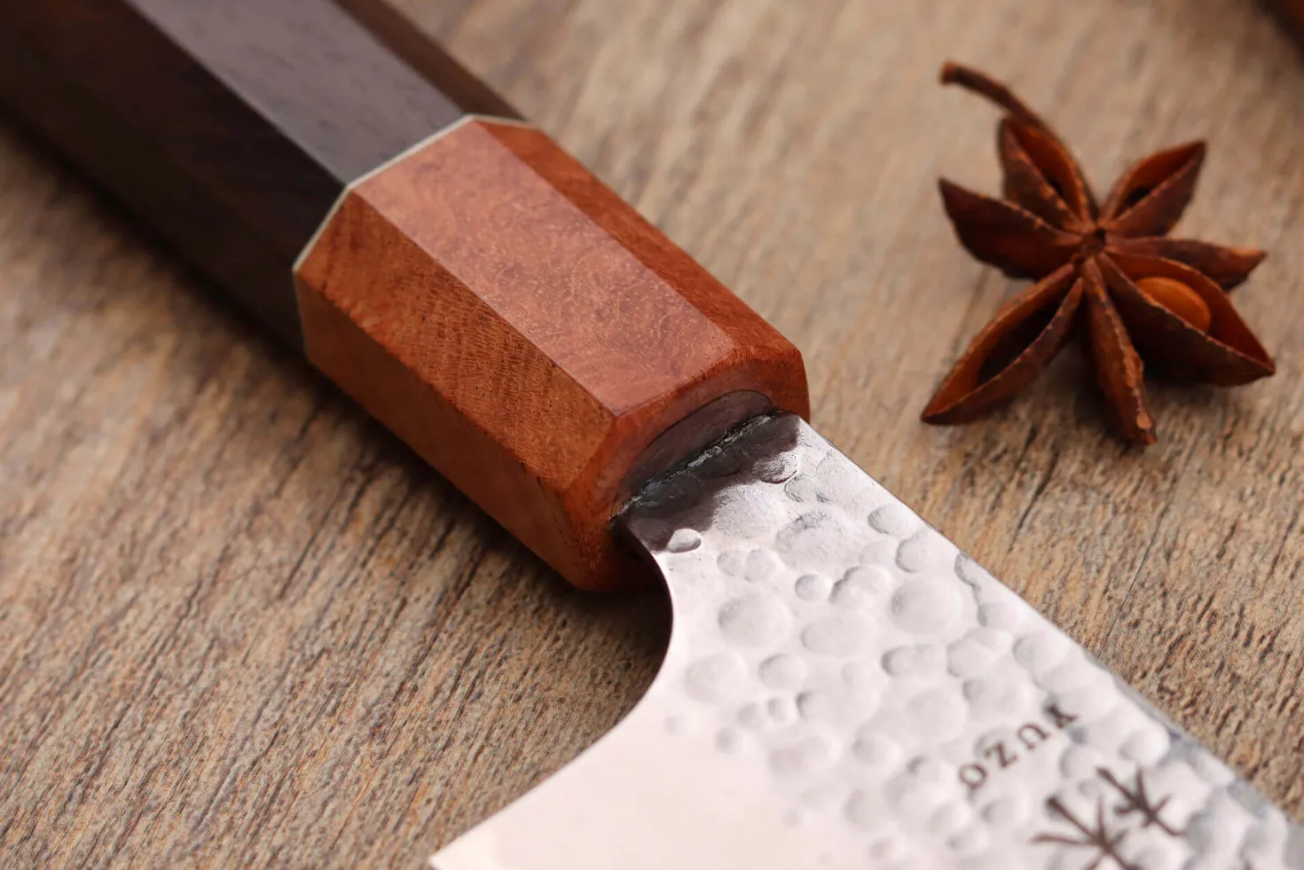 Couteau santoku 17cm japonais artisanal Yuzo Akira Tsuchime VG10