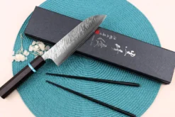 Couteau santoku japonais artisanal Yu Kurosaki Fujin 16,5cm SG2 turquoise